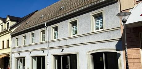 Gewerbeeinheit auf der Hauptstraße